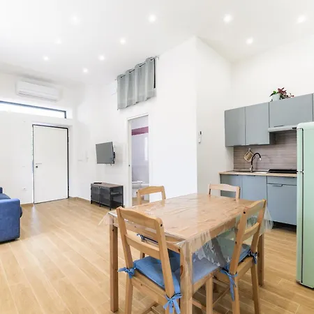 Appartement Jaracanda 1 Vicino Salerno E Battipaglia *